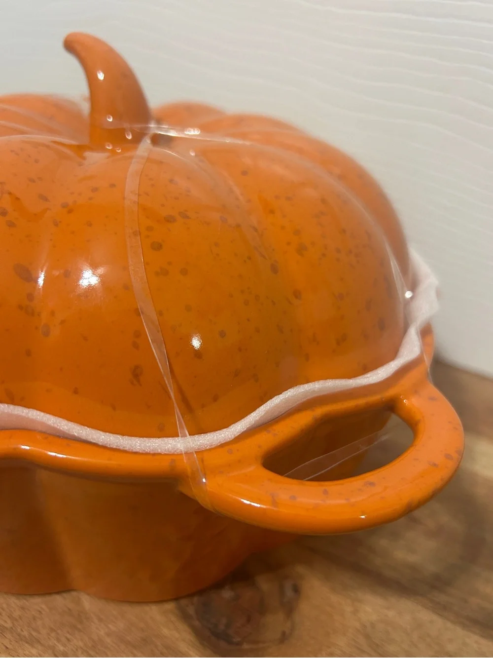 10 Strawberry St. Pumpkin Covered Casserole Dish 10” NEW